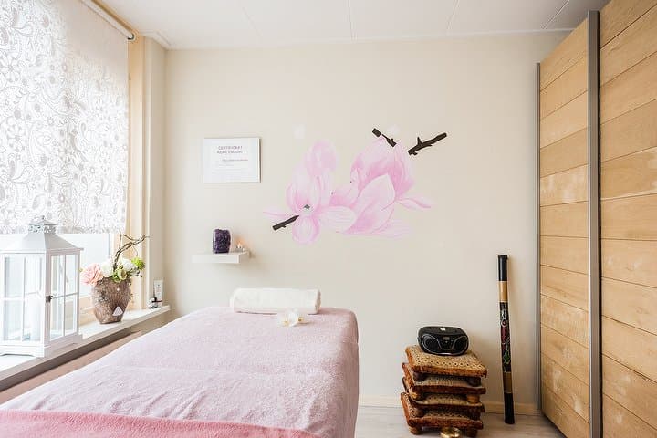 Oosterse Massage & Reiki praktijk WI YN