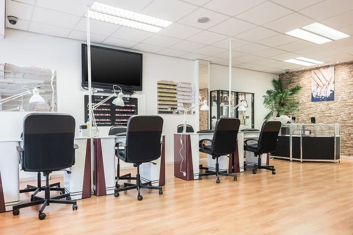 Bamboo Spa & Nails