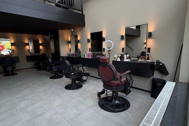 Fadezbyappie barbershop