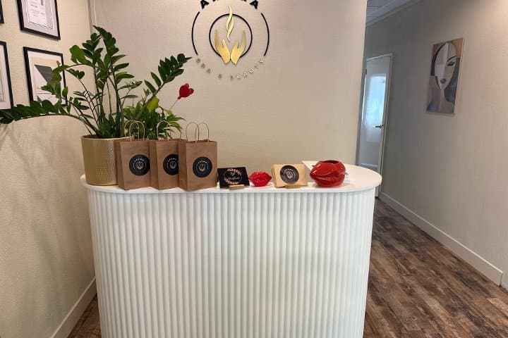 Aroma Spa & Beauty