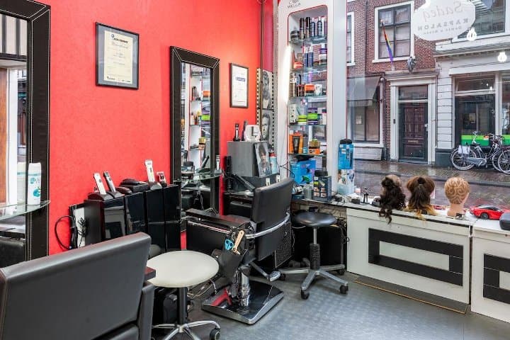 Sadeq Kapsalon
