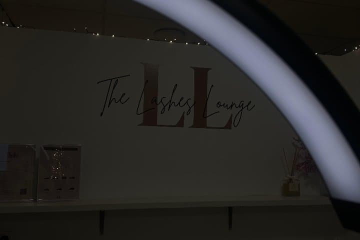 The lashes lounge