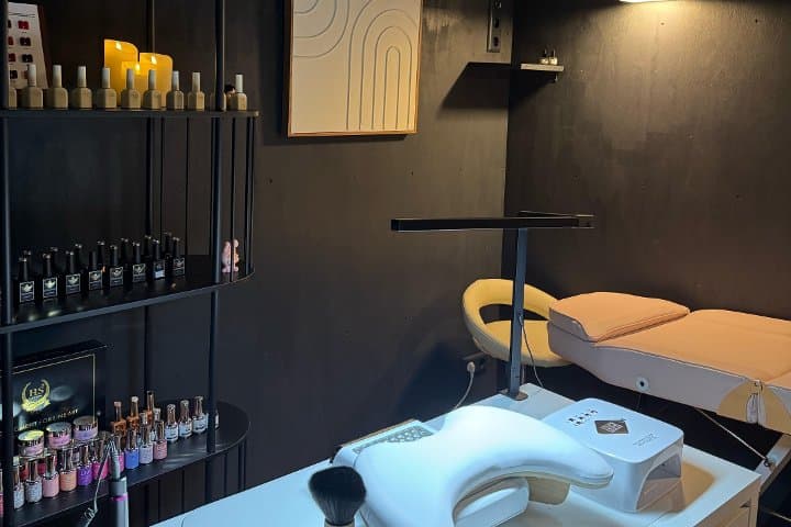 Nailshause.nl, Tilburg