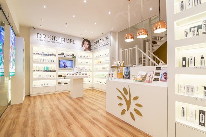 Deluxe Laser & Spa